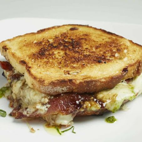 Fancy Nancy Grilled Cheese